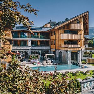 Elements Resort Zell Am See BW Signature Collection